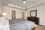 Large master king suite, with private on suite bath, large walk in closet, upper level